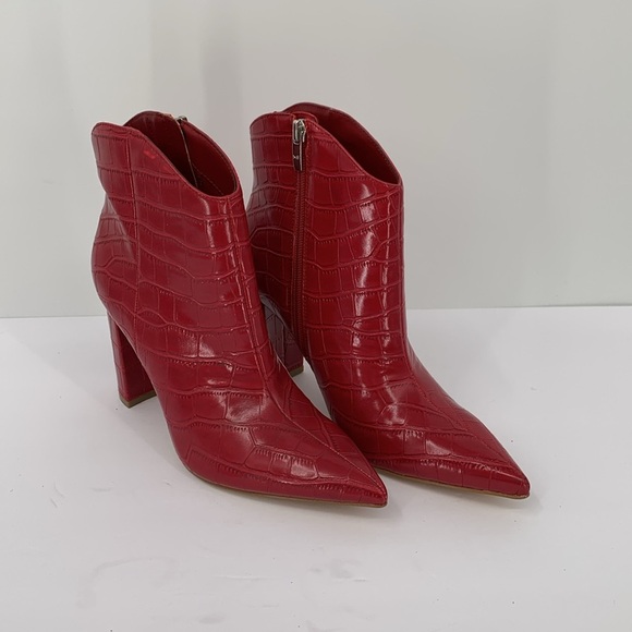 Marc Fisher Lexari ankle boots pink embossed croc heel zipper shoe women new 8 - Picture 2 of 6